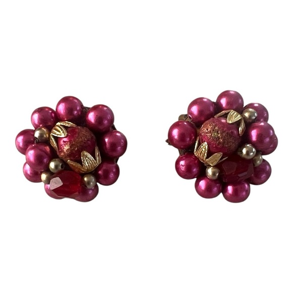 Vintage Cluster Clip Earrings - Picture 1 of 5